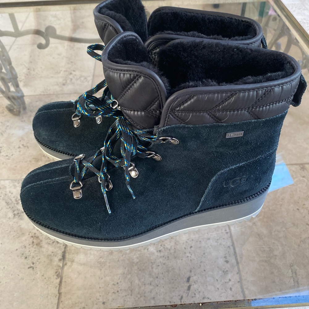 Uggs mens boots